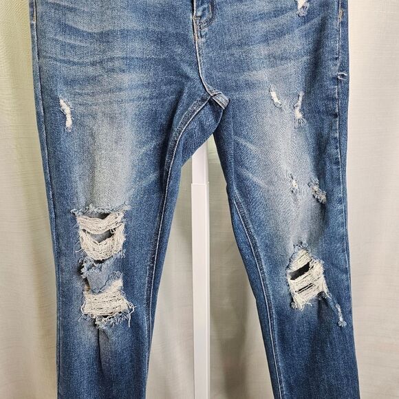 Windsor Medium Wash High Rise Distressed Jeans Size 9 - Picture 4 of 9